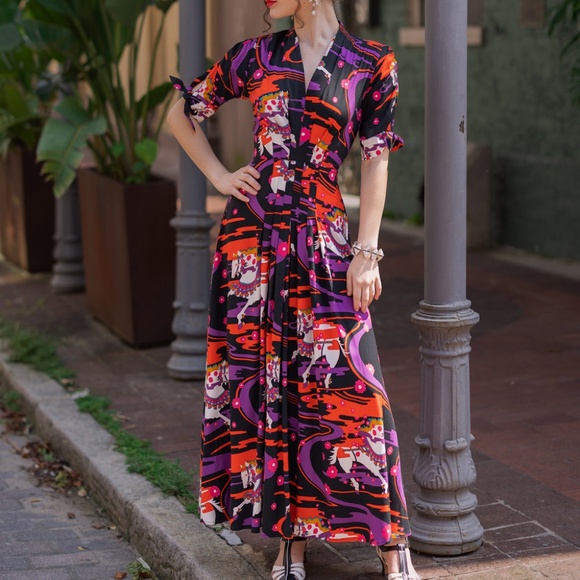 Trashy Diva Dresses & Skirts - Trashy Diana by Candice Gwinn TIE  SLEEVE JENNY LONG DRESS  NWT size 2